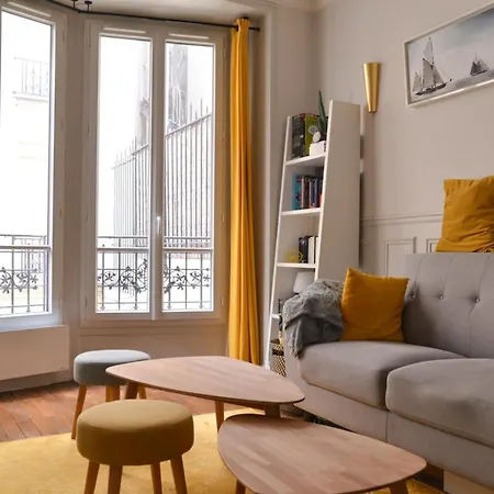 Appartamento Nice Cosy Apt Near Batignolles